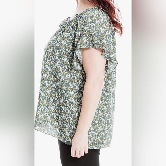 Max studio green floral design top - Picture 2 of 10